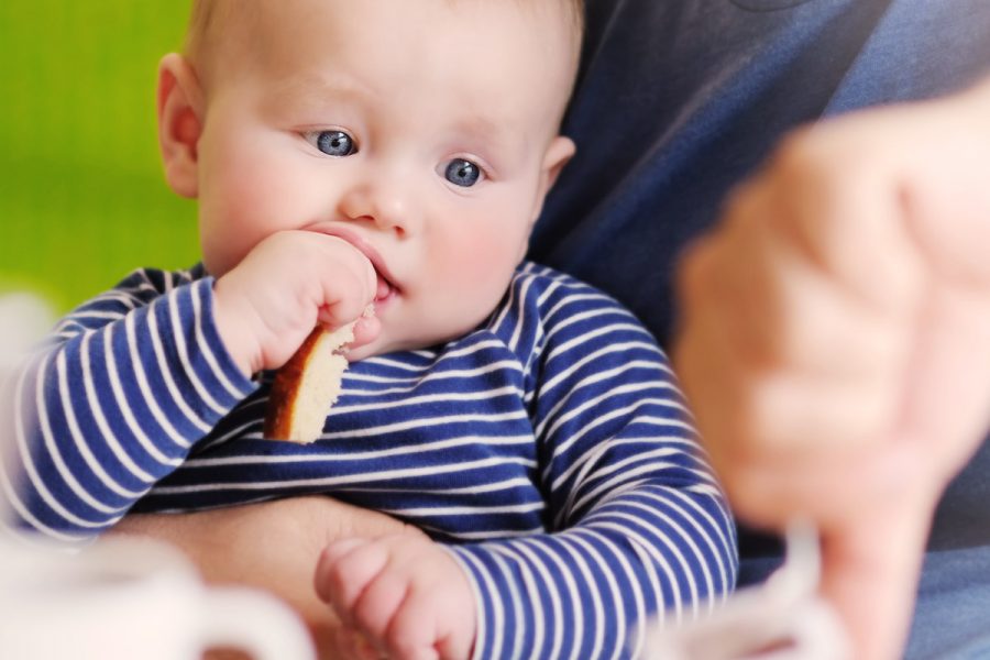 Захранване на бебето - схемата, която всеки родител трябва да знае
